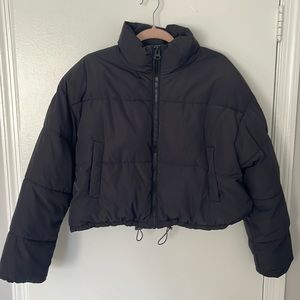 H&M black cropped puffer